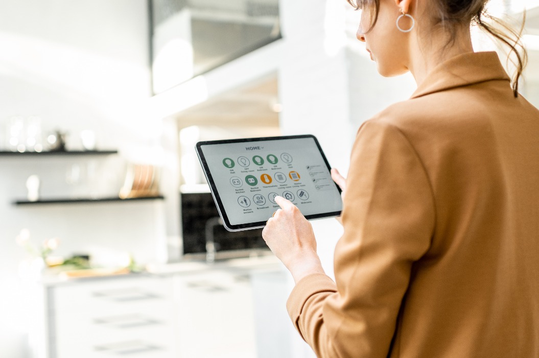 Steuerung des Smart Homes mit einem digitalen Tablet